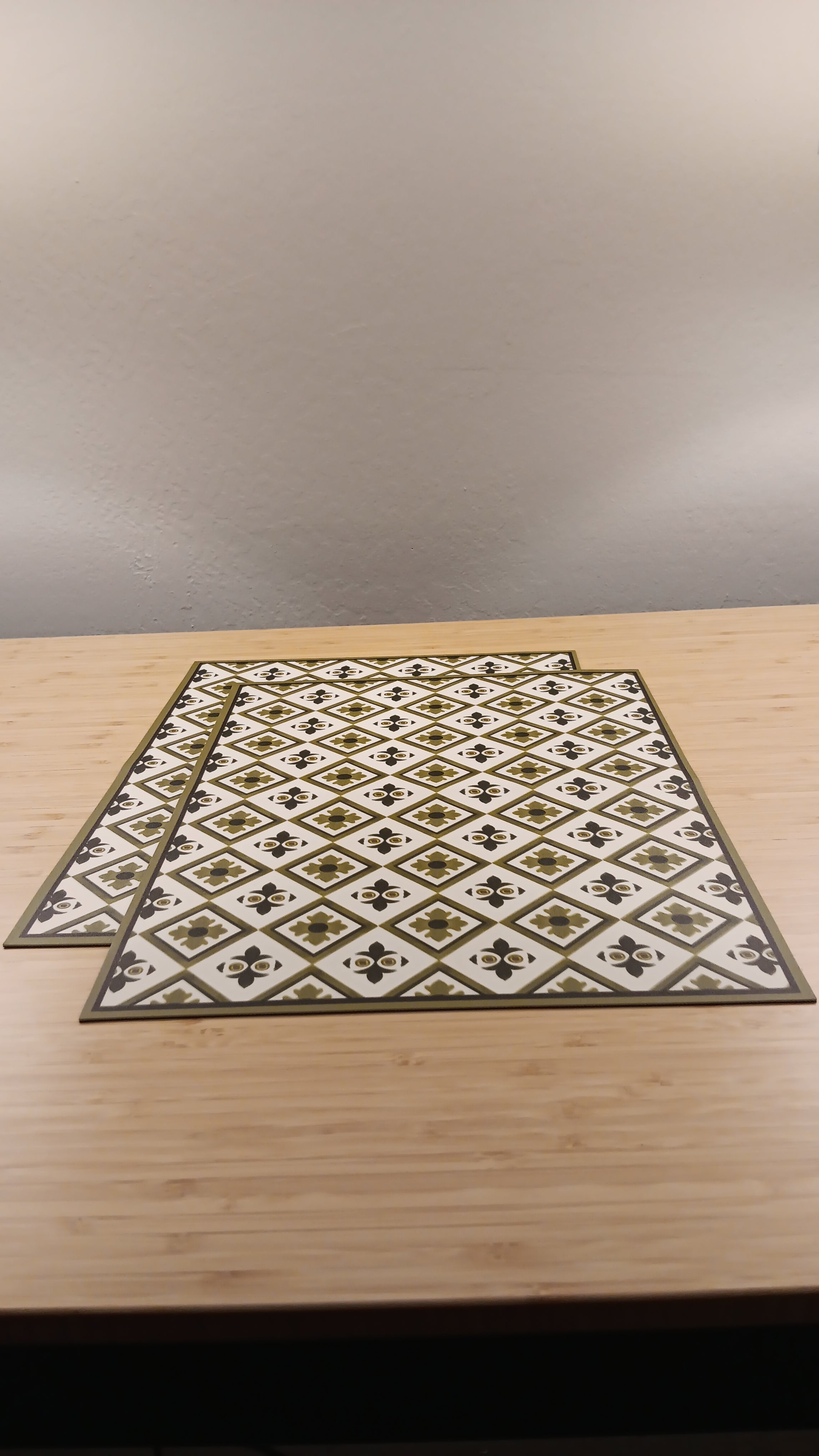 Heavy Duty Thick Green Leather Placemats Set of 2/4 Non-Slip