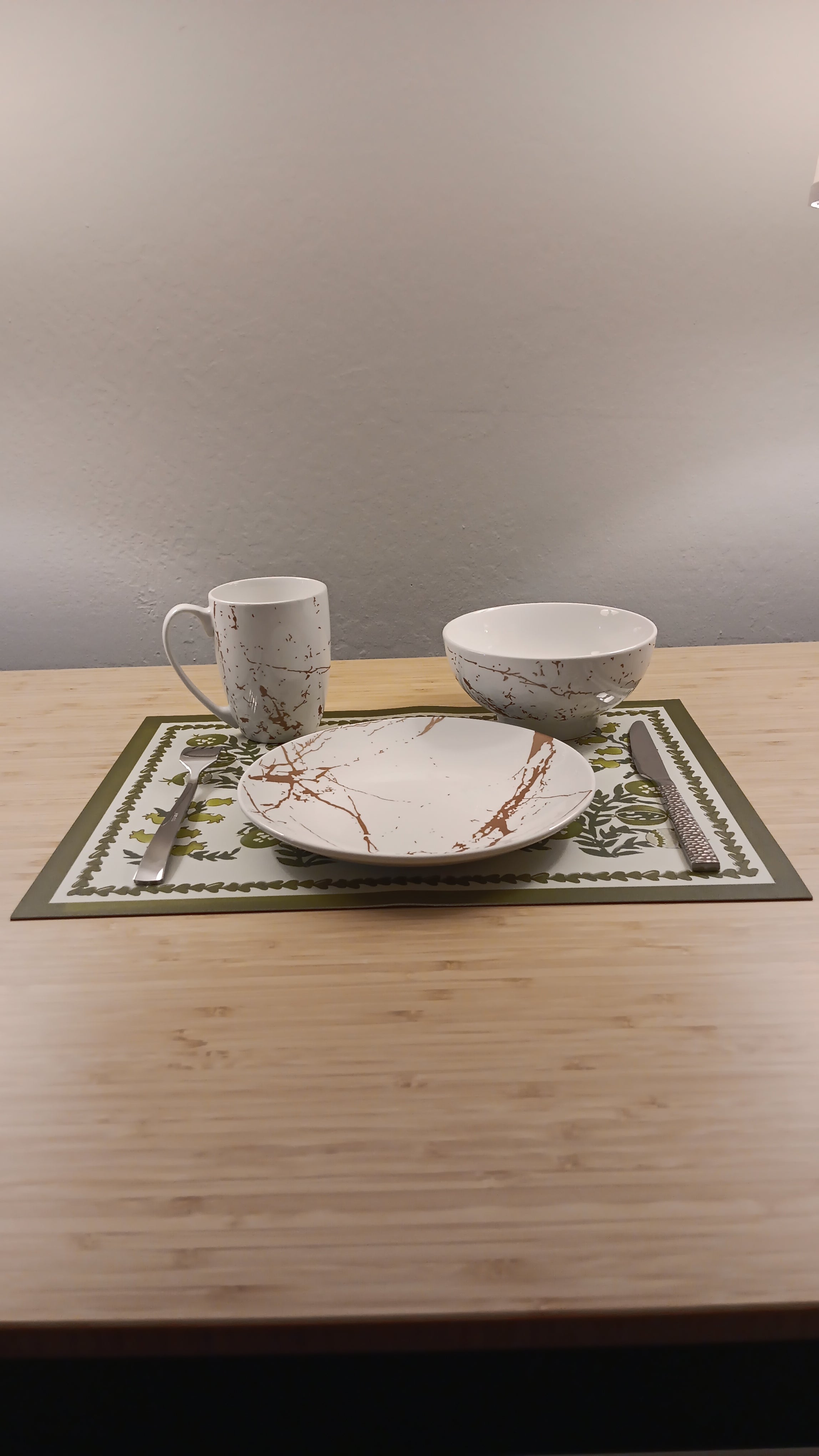 Heavy Duty Thick Green Leather Placemats Set of 2/4 Non-Slip