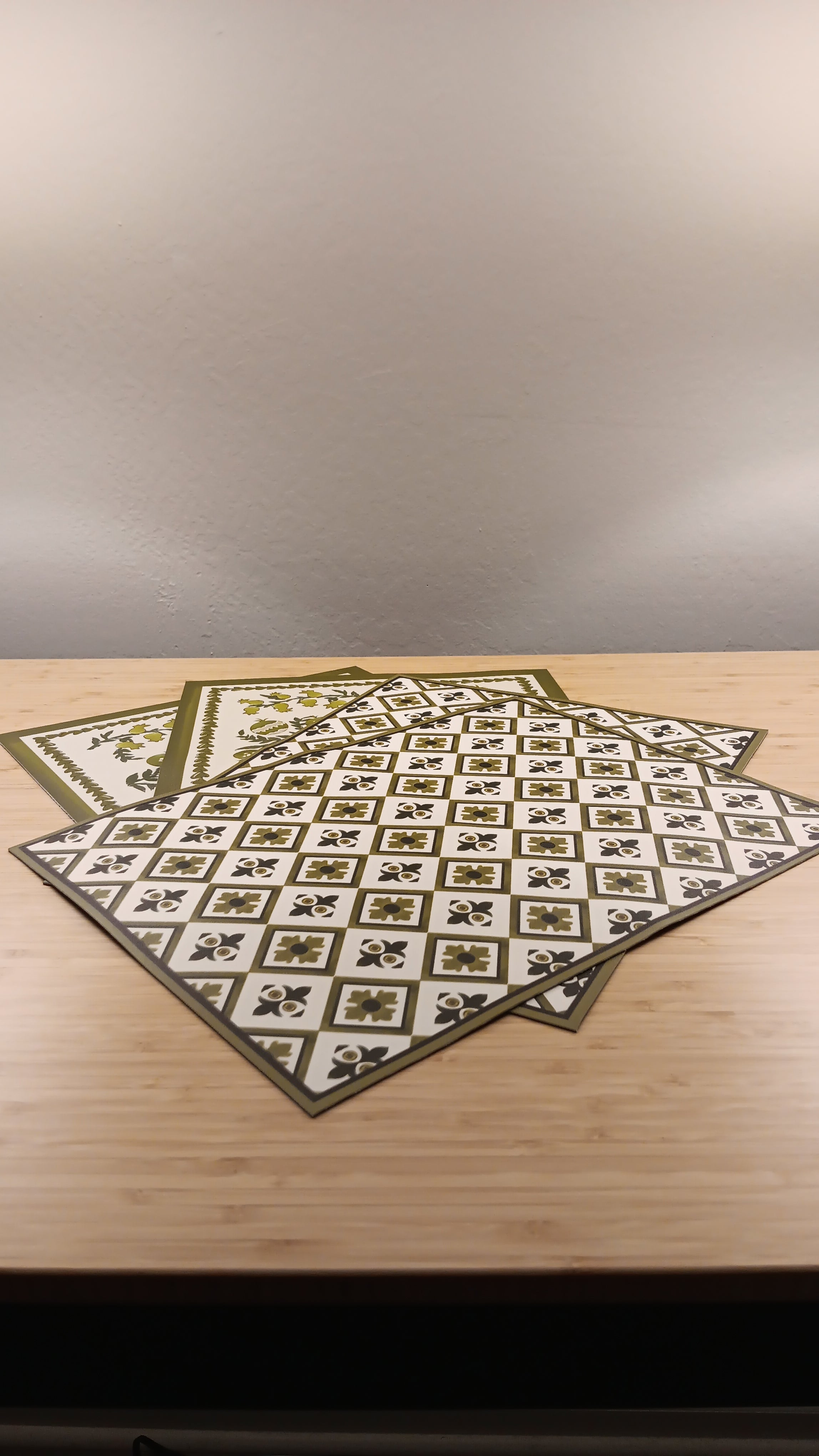 Heavy Duty Thick Green Leather Placemats Set of 2/4 Non-Slip