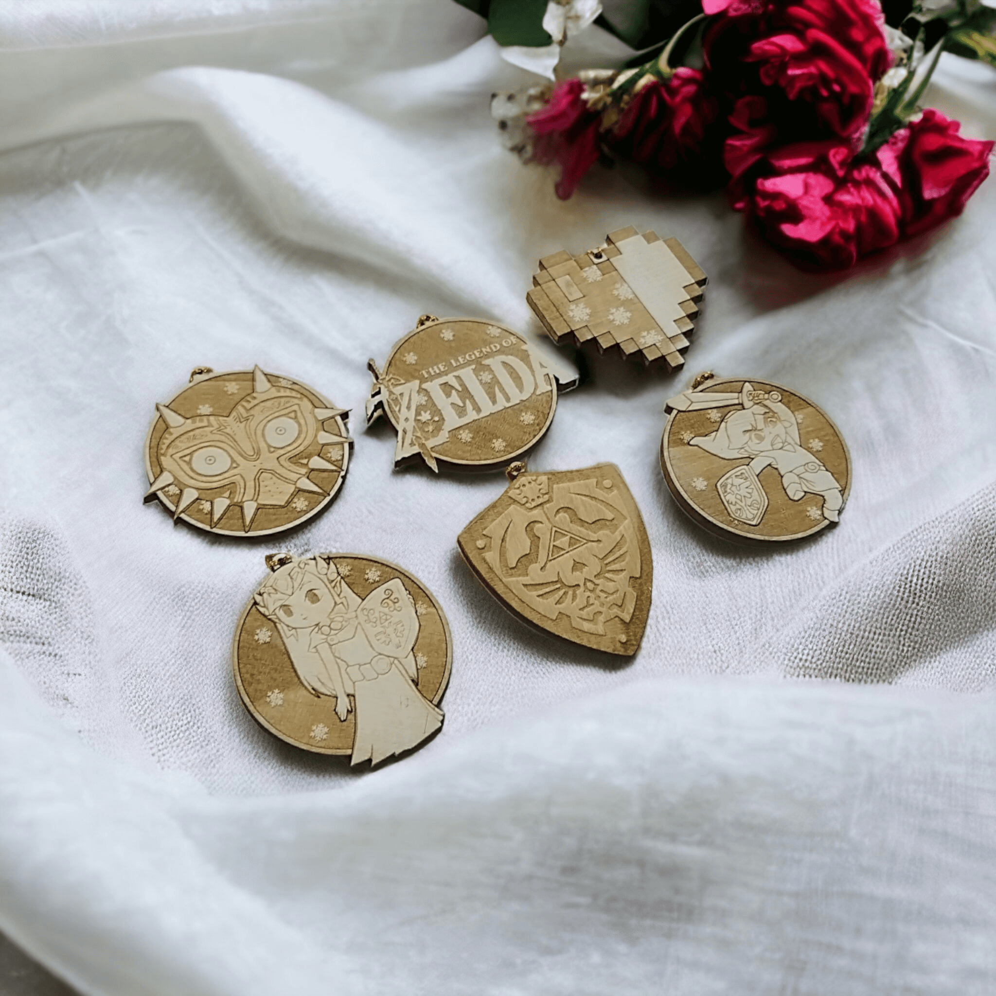 Set of 6 Legend of Zelda Ornaments Wooden Coasters - Handmade Gift - Housewarming - Wood Kitchenware-7